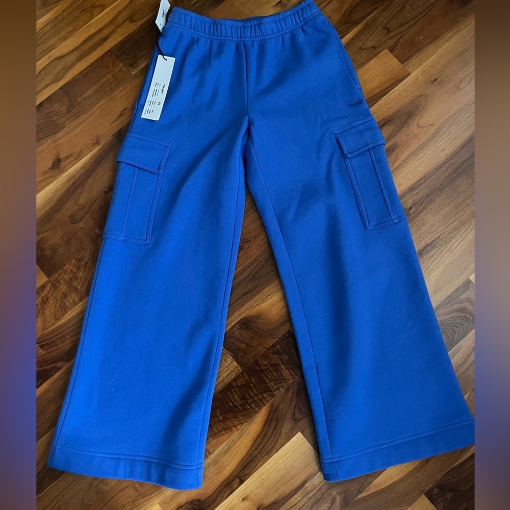 Aritzia TNA Sweatfleece Cozy Fleece Cargo Mega Fit Sweatpants in Jazz Blue, NEW - Picture 5 of 17